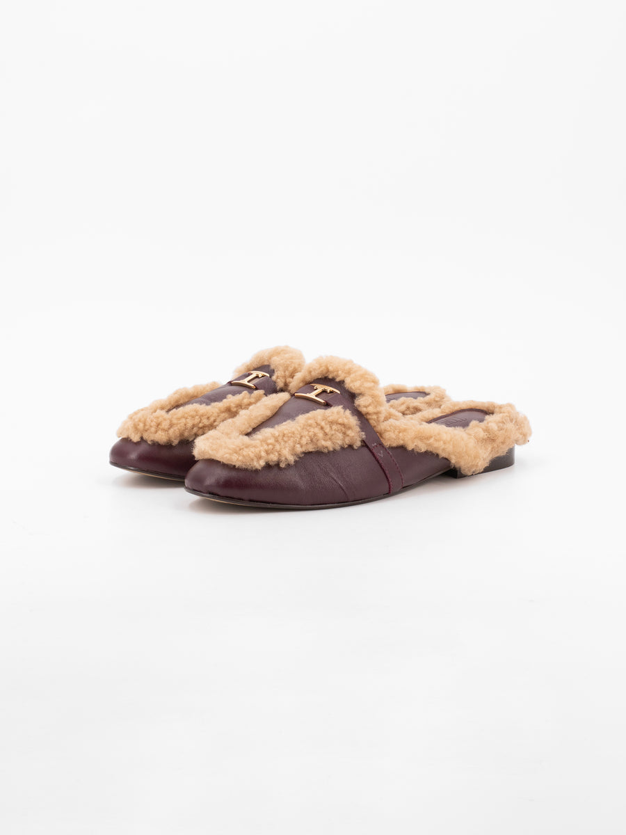 DAPHNE BURGUNDY MULE – Toral