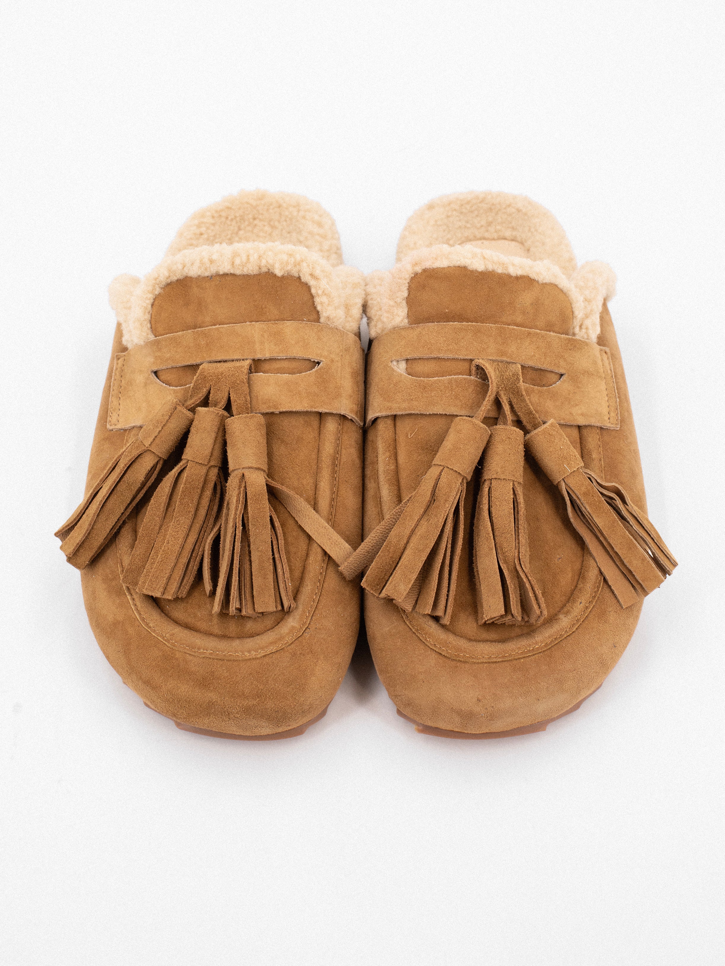 ARIANA SUEDE MULE WITH TASSELS
