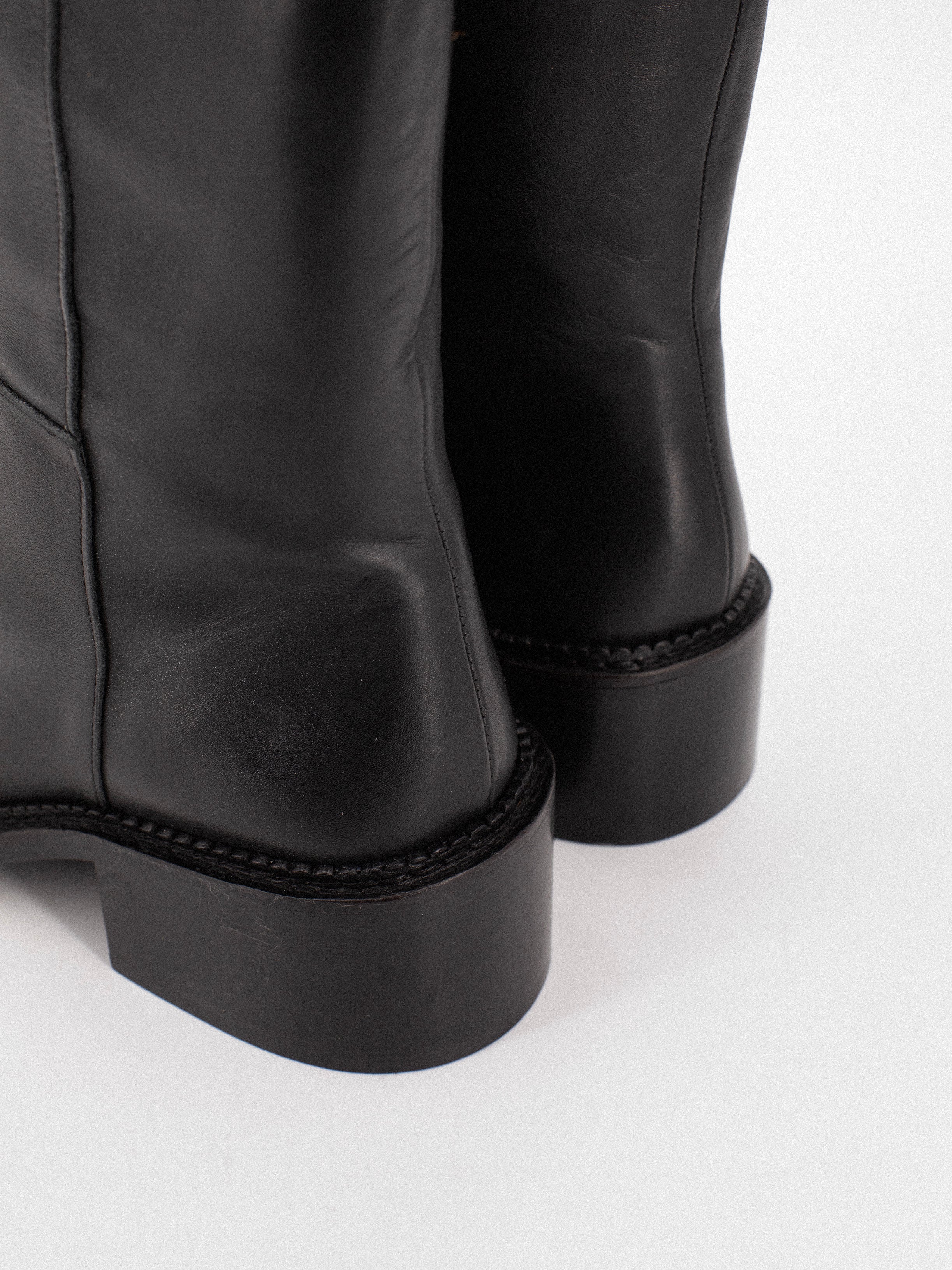 COLUMBA LUXE BLACK