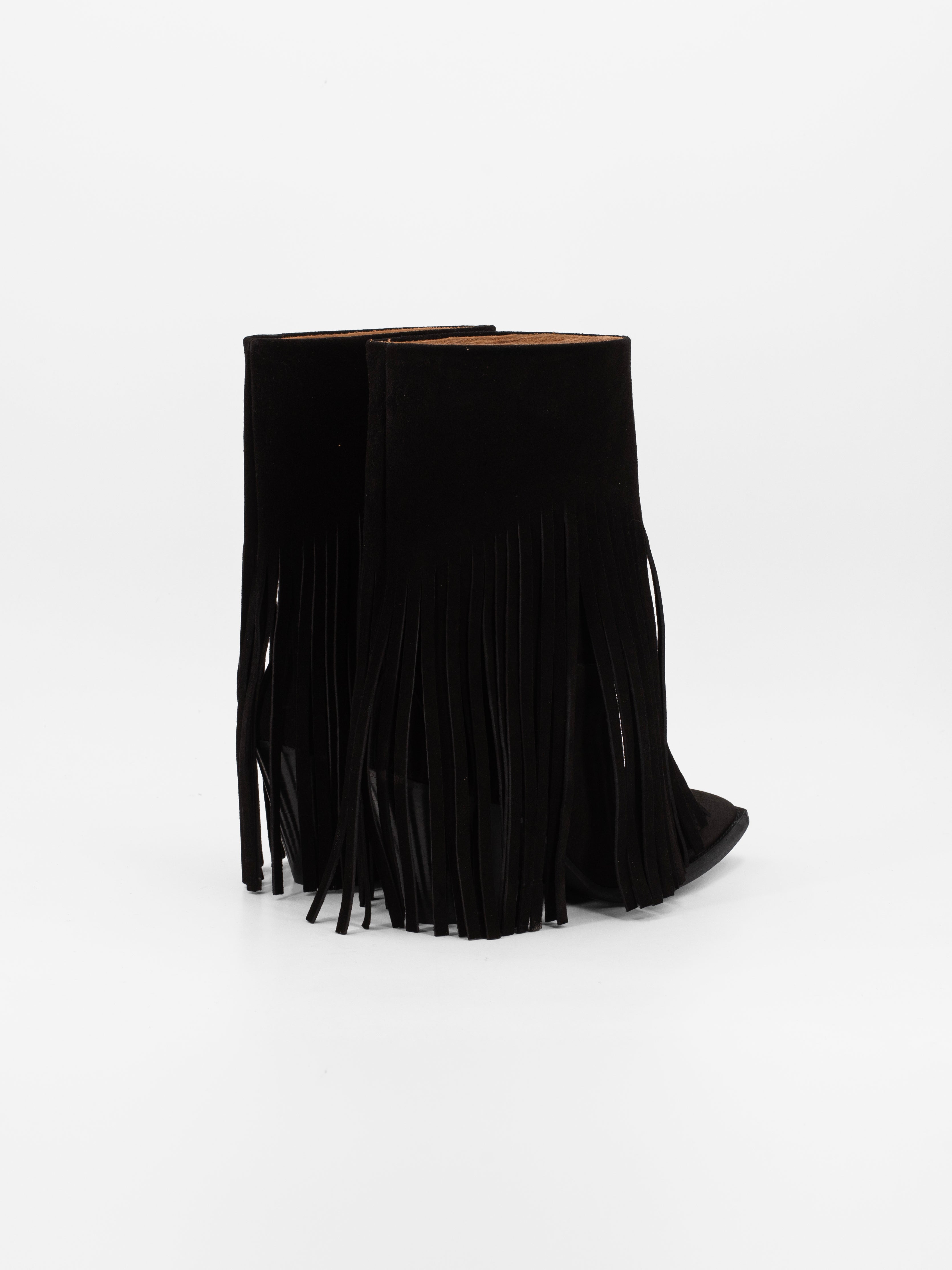 DONNA BLACK SUEDE FRINGE BOOT