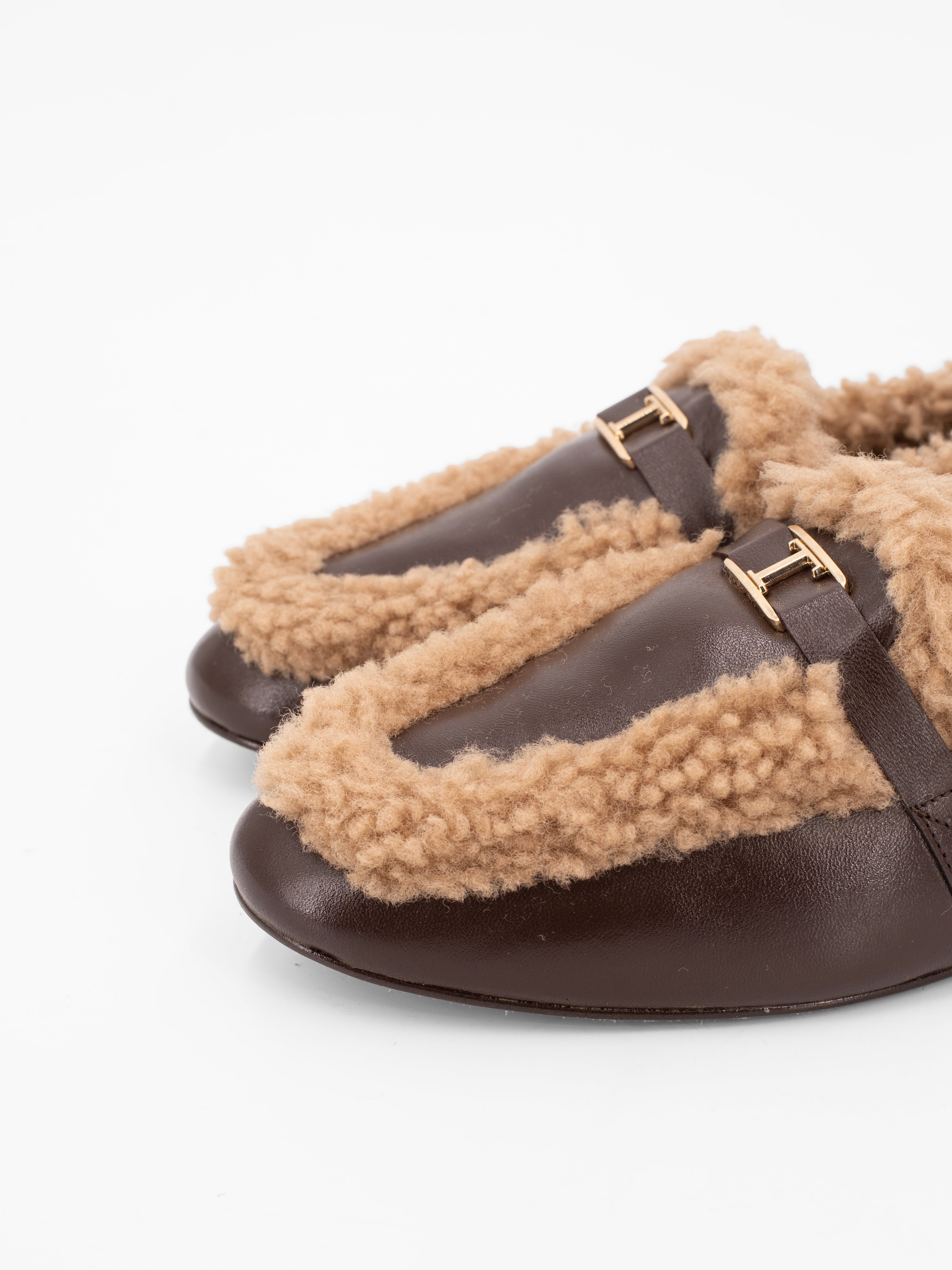 LILY CHOCOLATE LOAFER