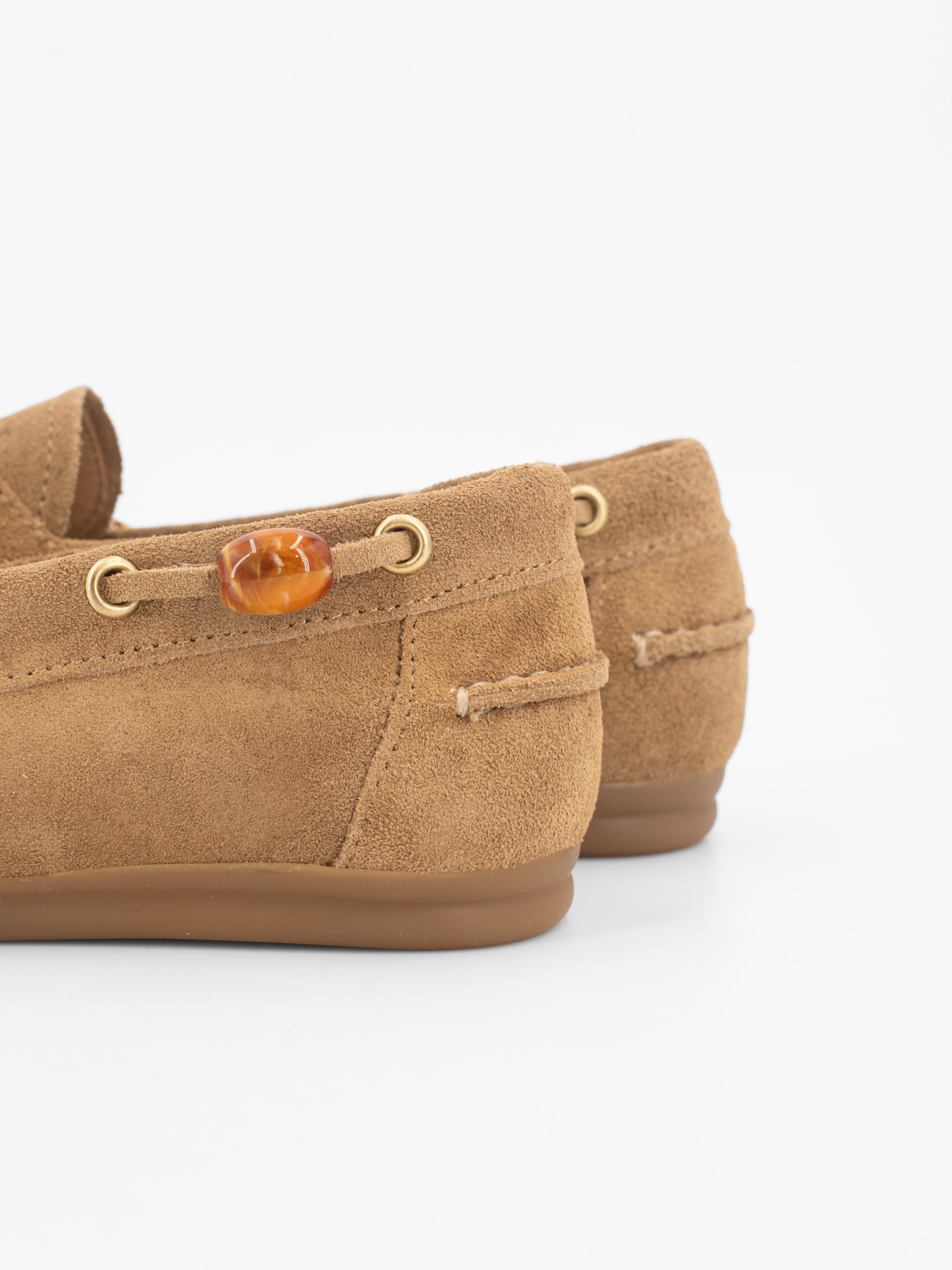 NAHUA SUEDE MOCCASIN WITH AMBER DETAILS