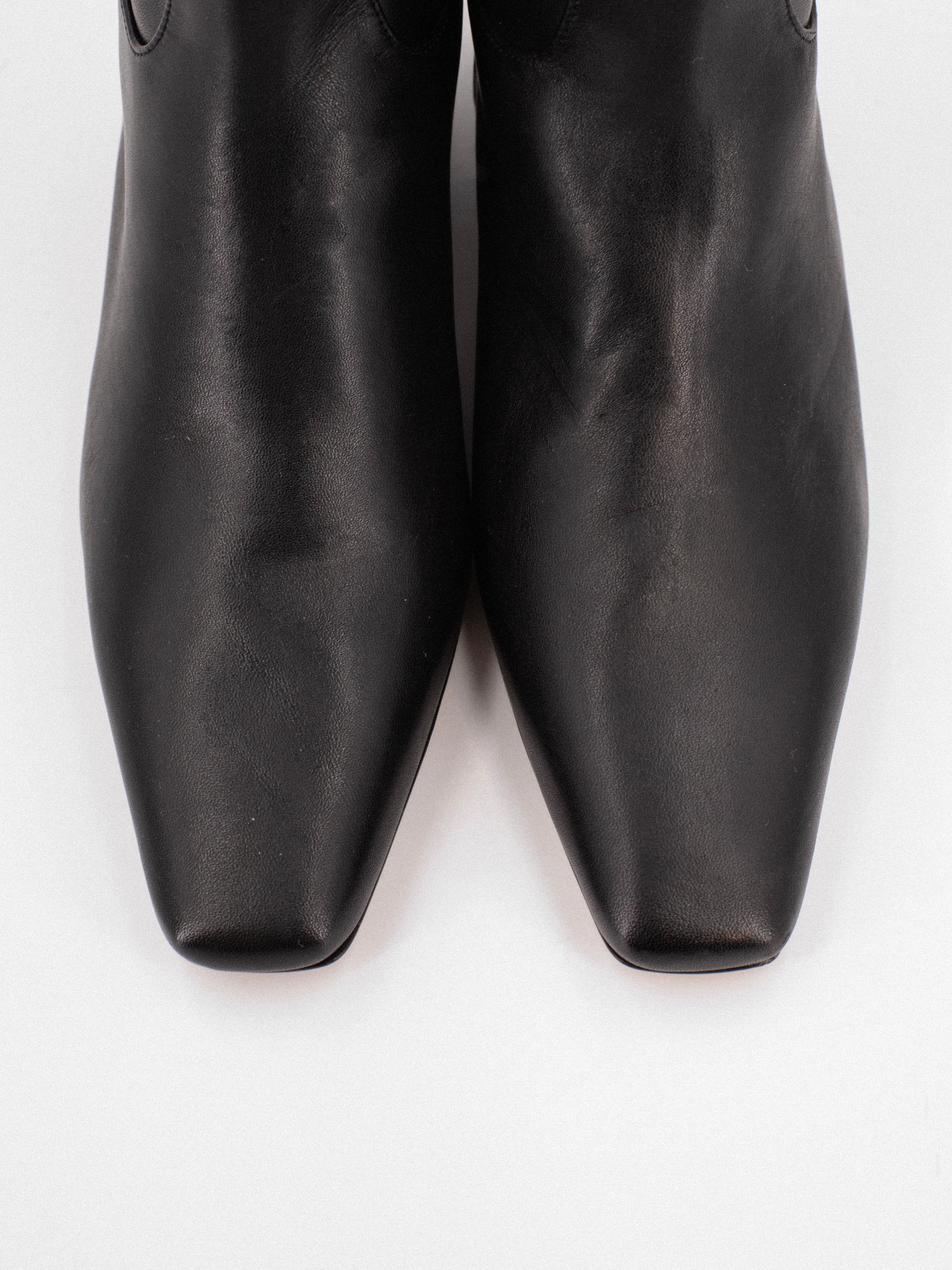 SASHA BLACK LEATHER BOOT