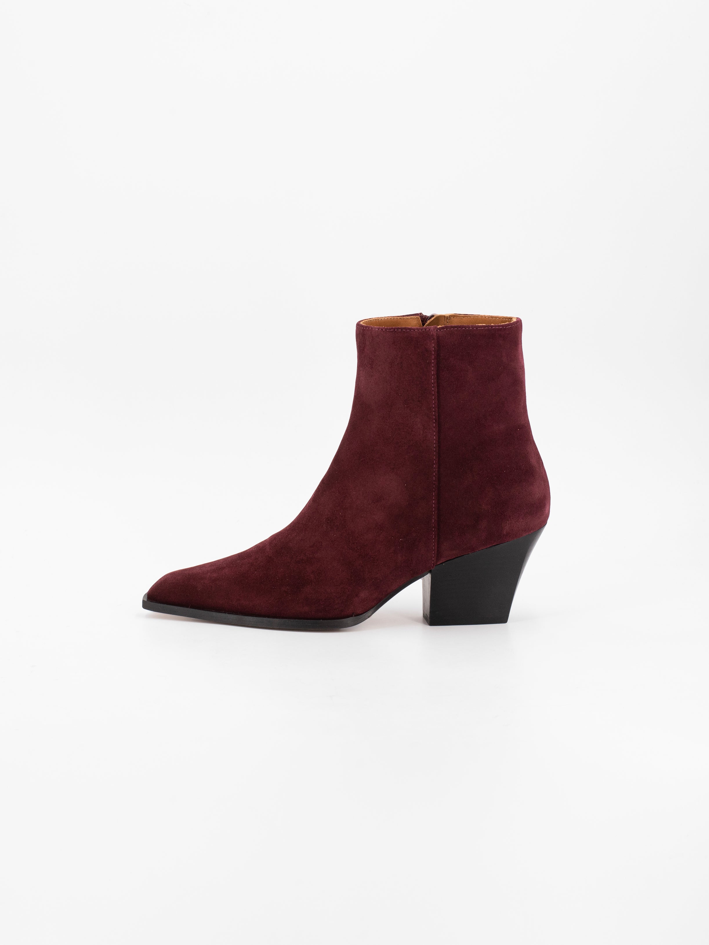 SCARLET COUNTRY SUEDE BOOTIES
