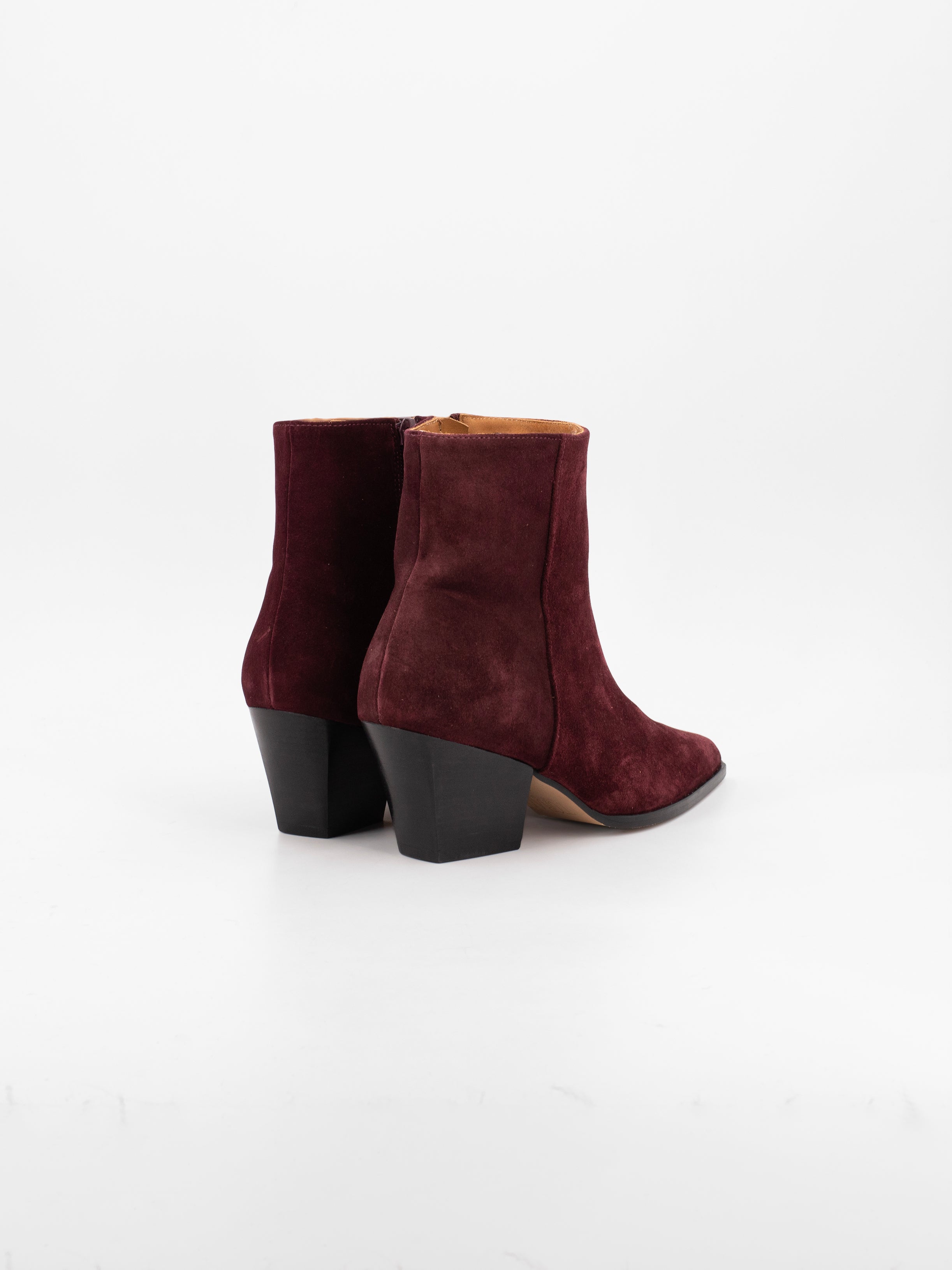 SCARLET COUNTRY SUEDE BOOTIES