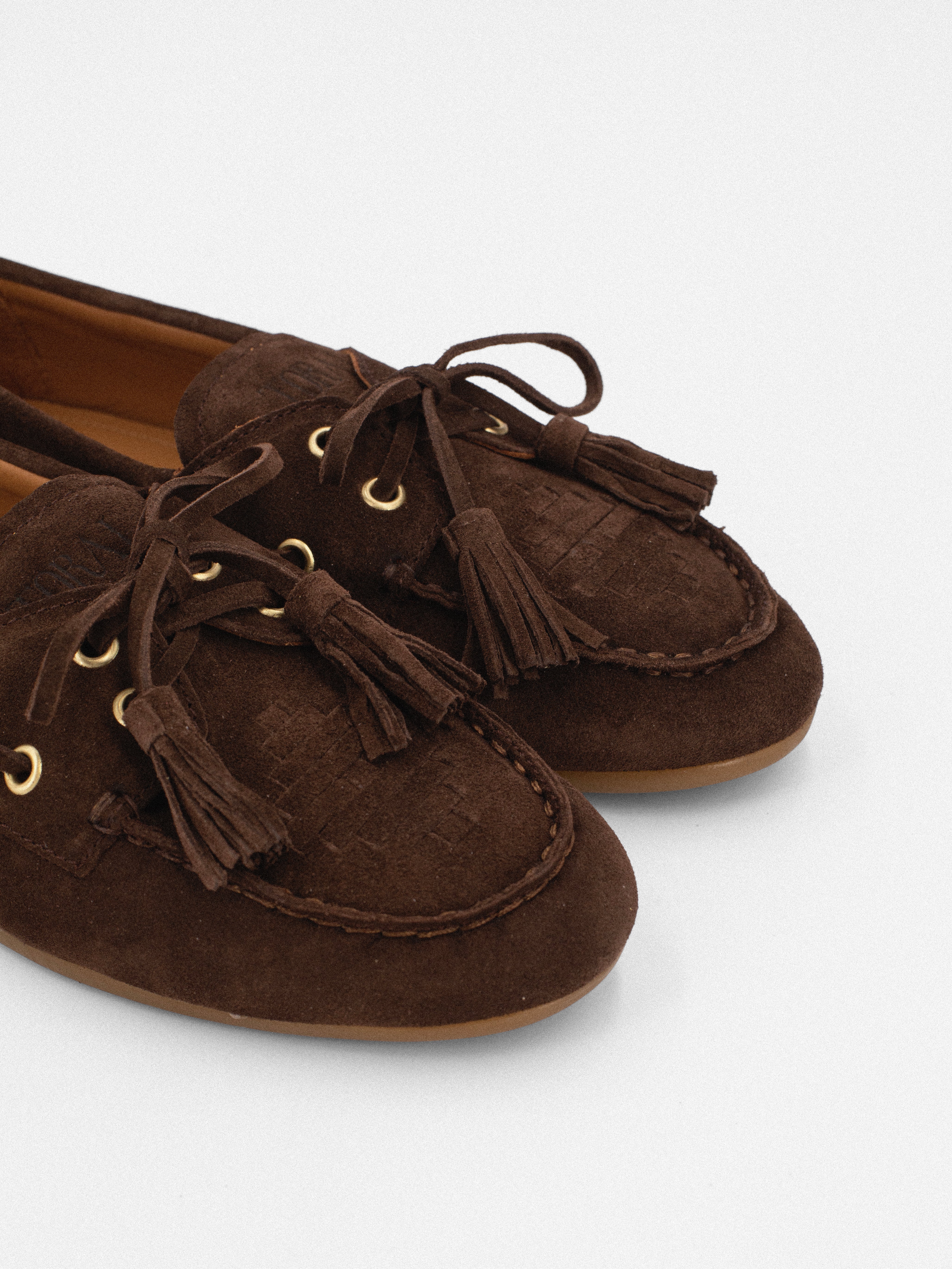 SHIMA SUEDE MOCCASIN WITH TASSELS