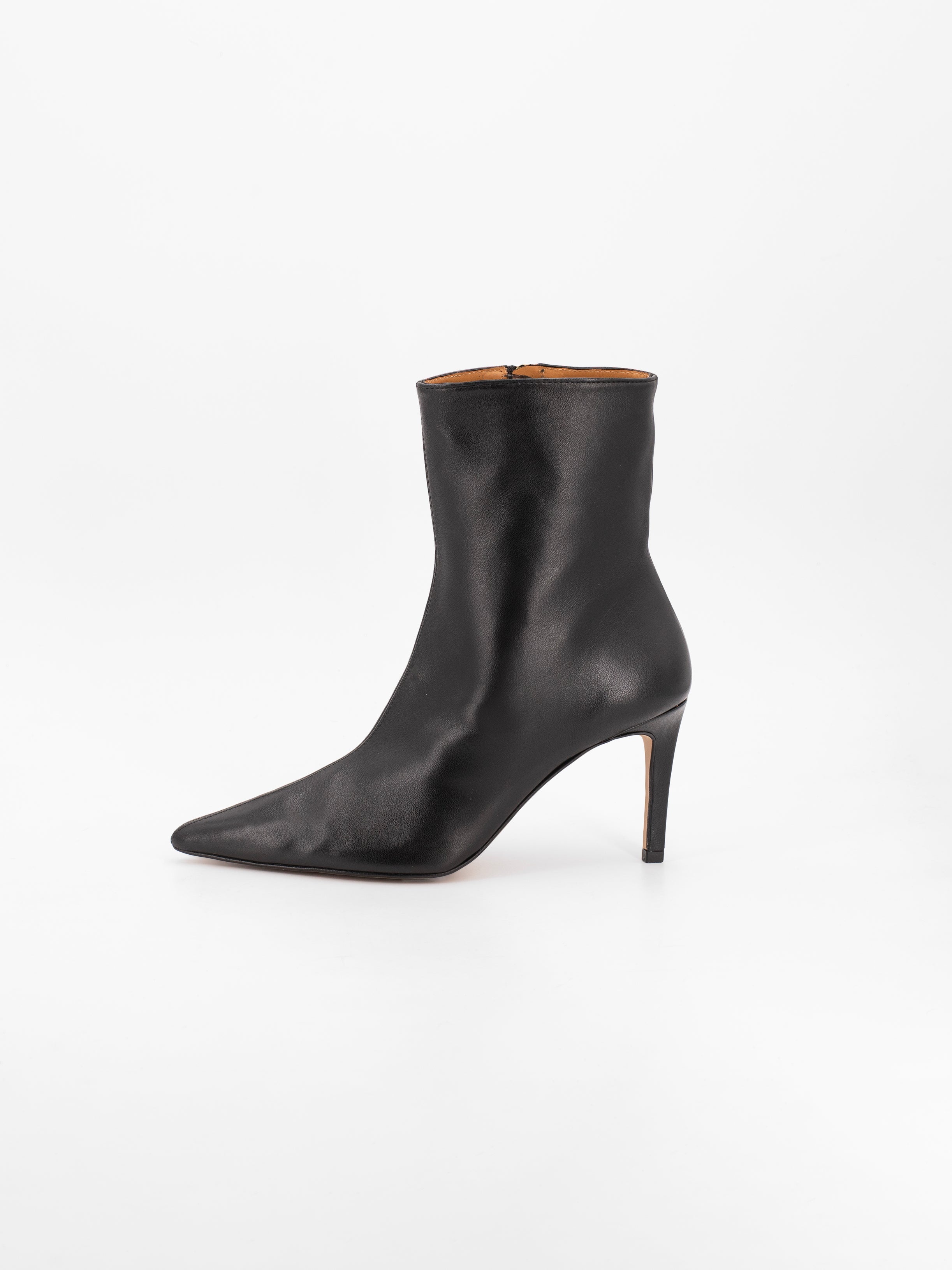 TAMARA BLACK LEATHER