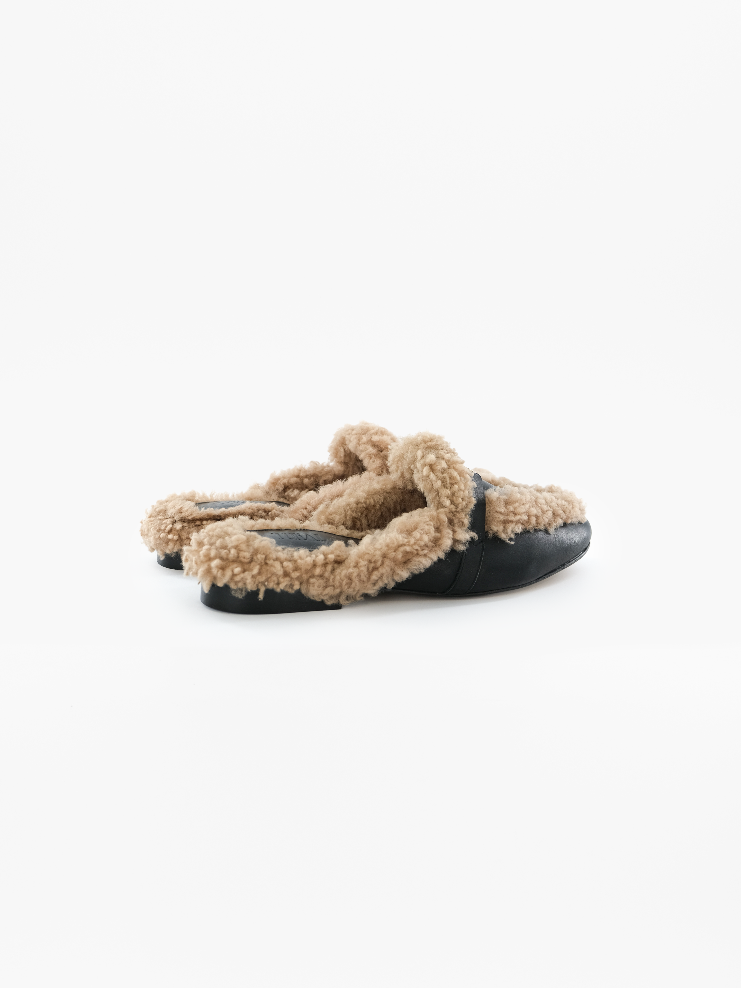 DAPHNE BLACK SHEARLING MULE – Toral