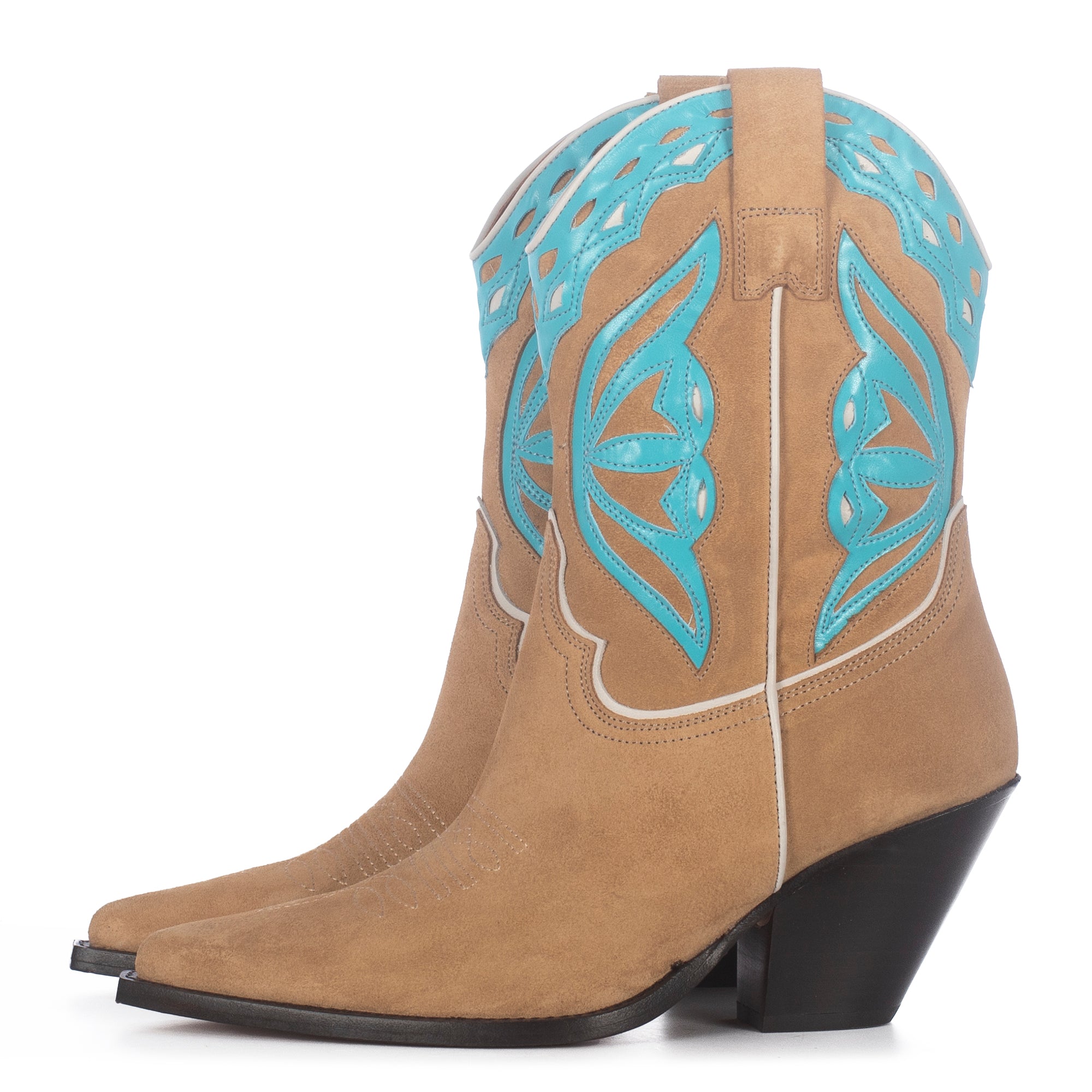 SAND SUEDE COWBOY BOOTS