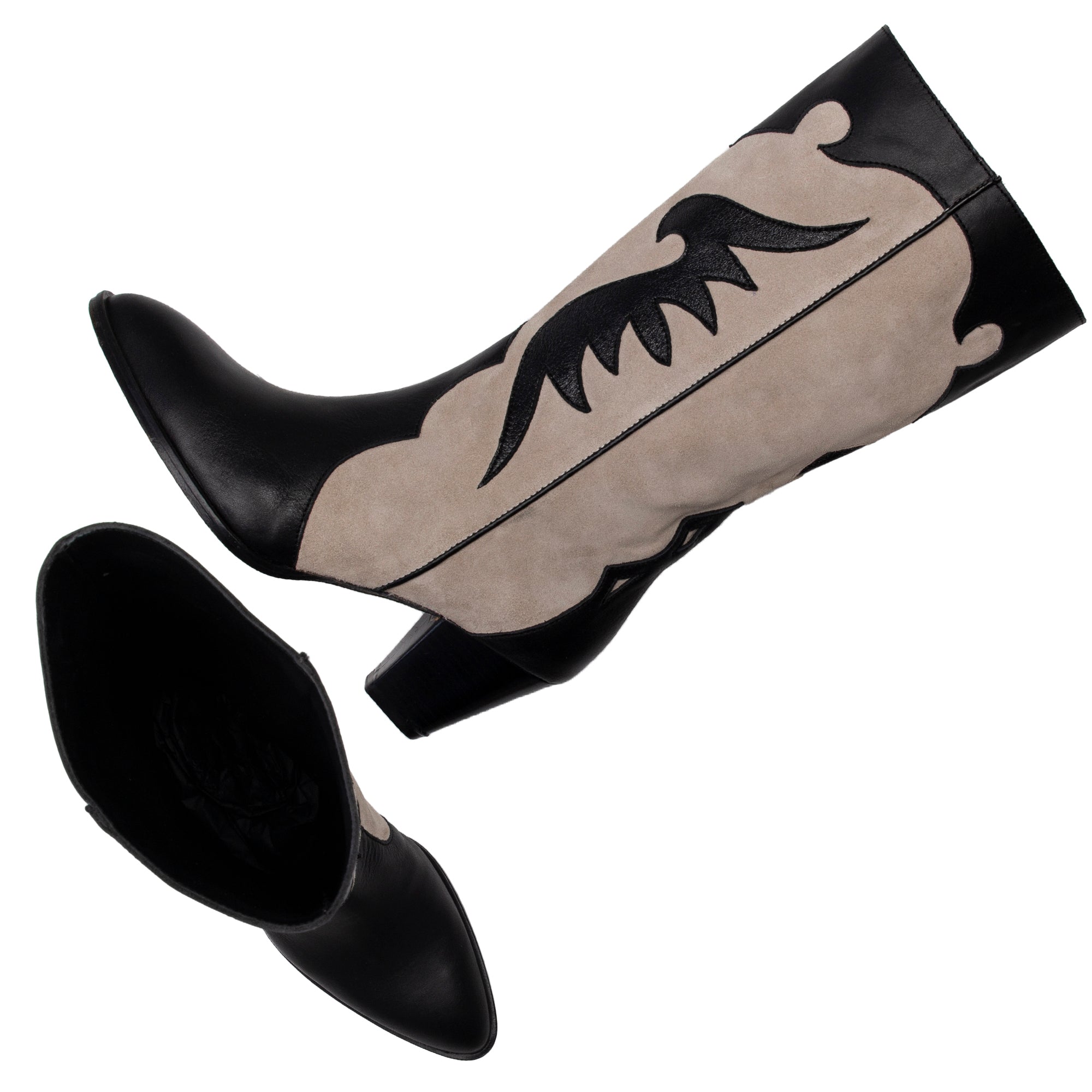 AIME BLACK AND WHITE BOOTS Toral